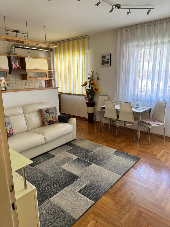 Appartamento Vacanze เมราโน ภายนอก รูปภาพ